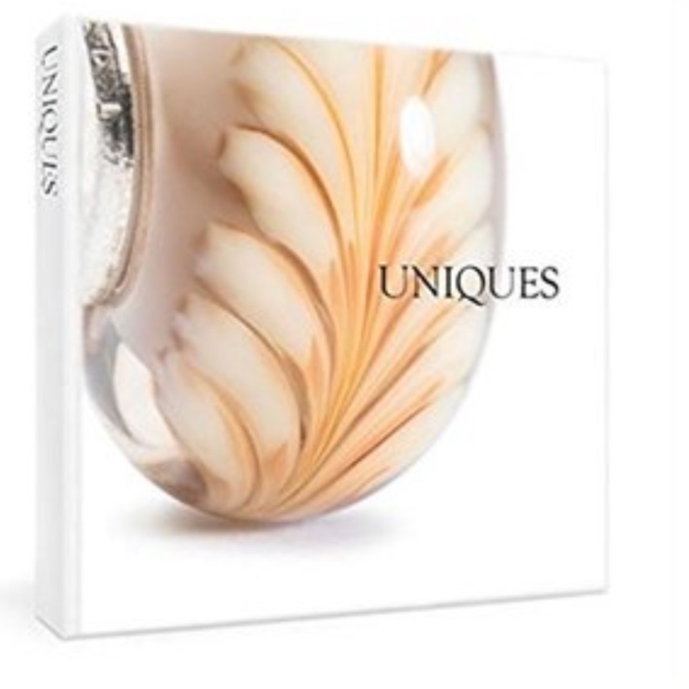 🆕 NWT My Love Affair with Uniques, by Lise Aagaard, hardcover - Picture 2 of 3